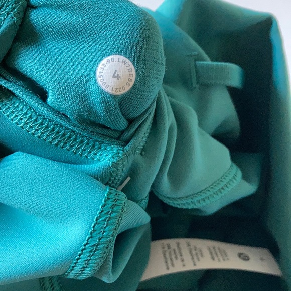 Lululemon Wunder Train Short 6” Teal Lagoon 4 - Picture 9 of 9